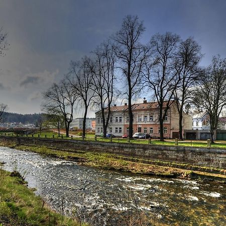 Apartmány Trutnov Promenáda Esterno foto